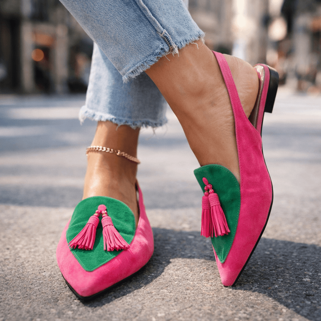 Eliza | Sandali con cinturini e pon-pon